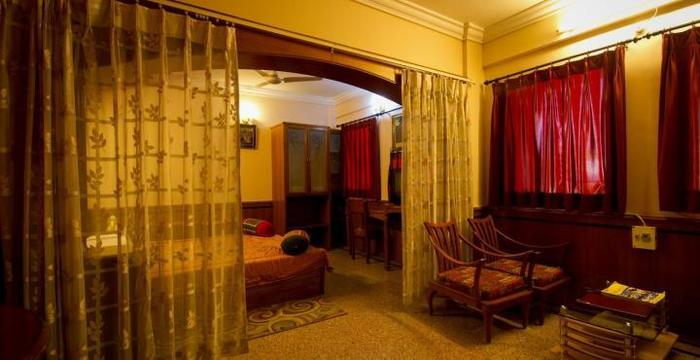 Hotel krishna Lila Regency